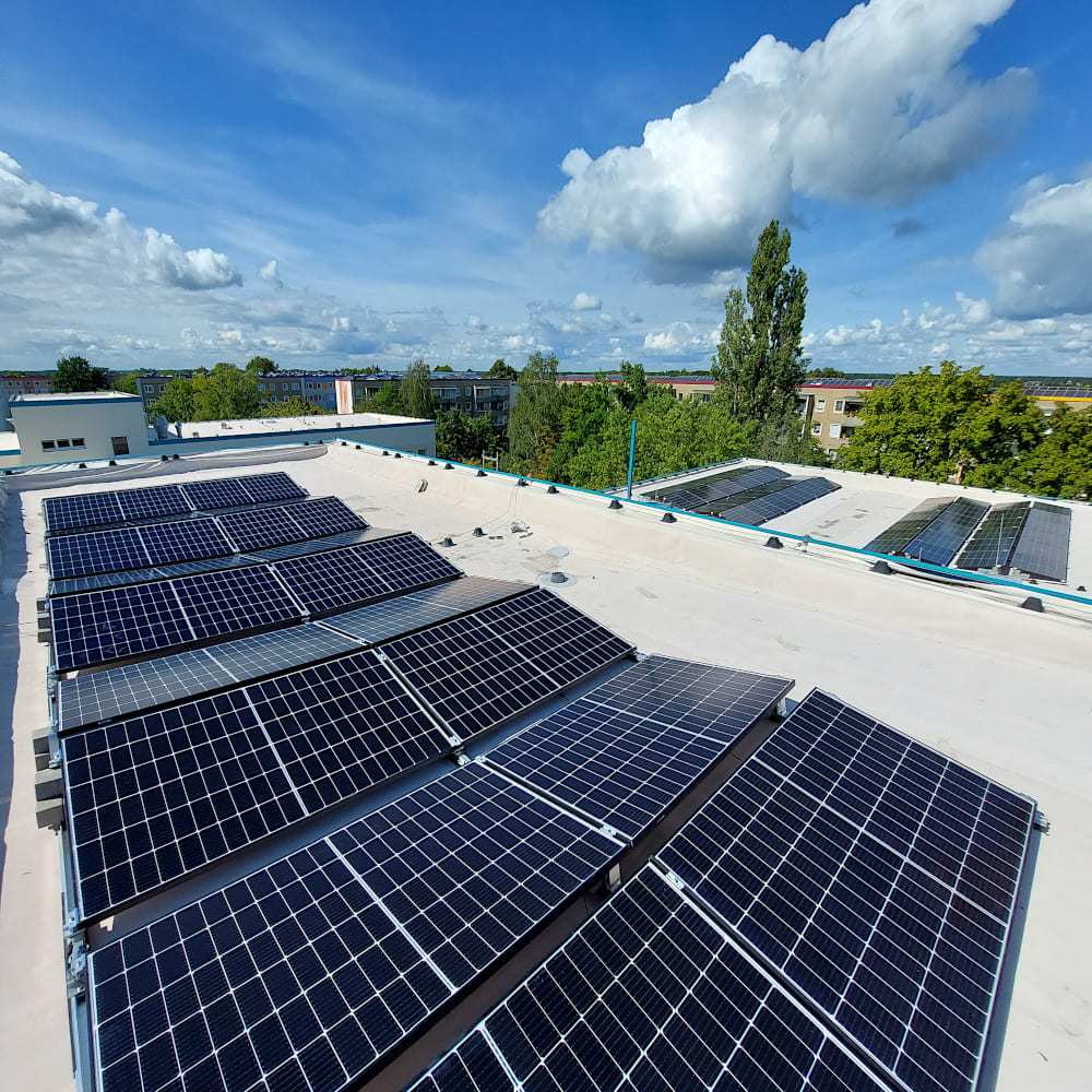 PV-Anlage von EMIS Electrics auf einem Gewerbeobjekt in Cottbus